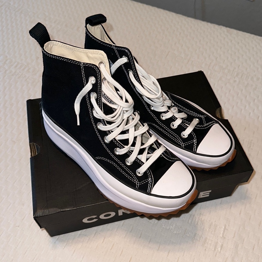 Converse Run Star Hike Hi Sneaker
